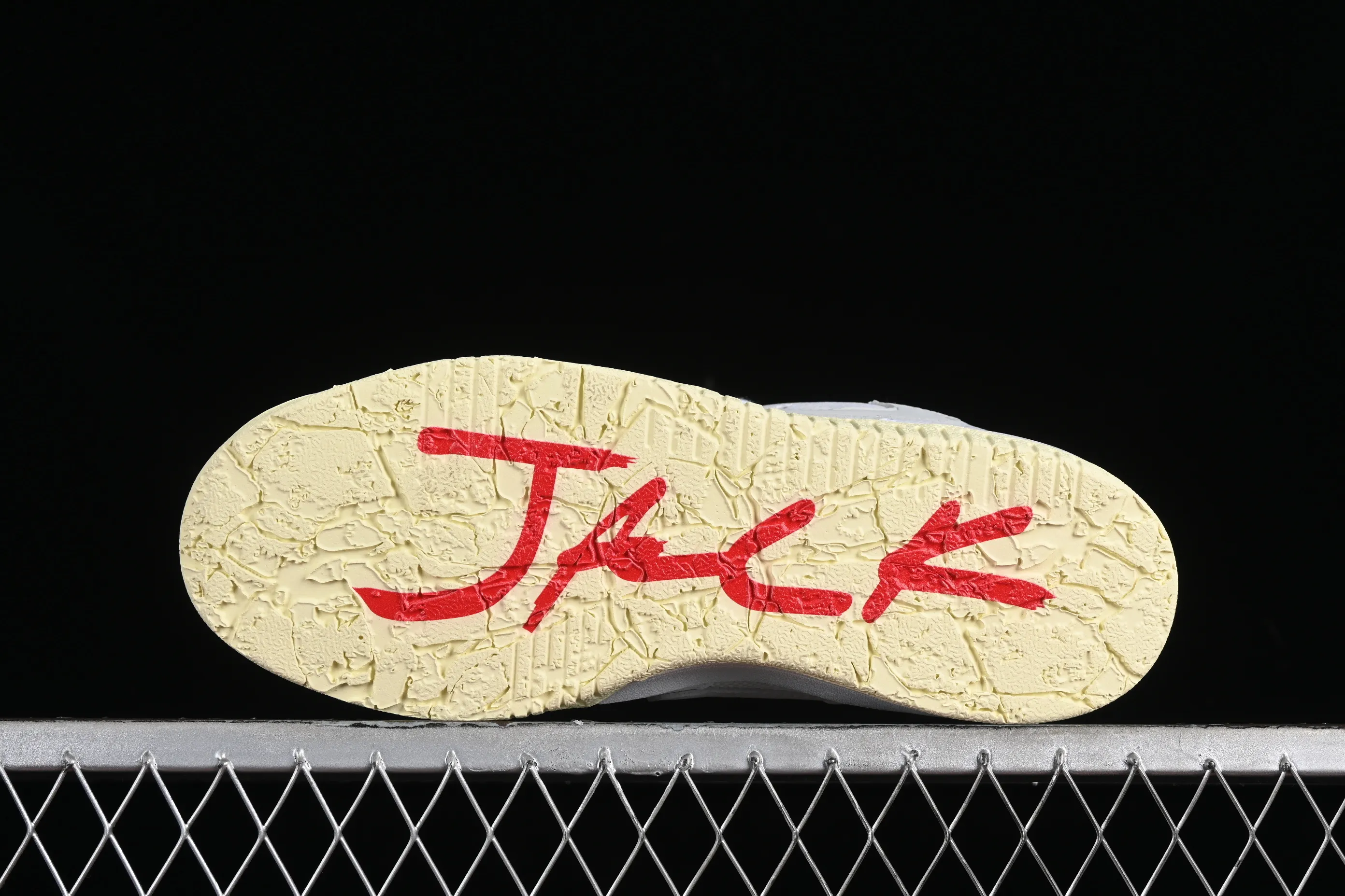 All categories Air Jordan Jordan series basketball shoes Air Jordan 1 Low F version Travis Scott x Jordan Cut The Check AJ1 Joe 1 hook and loop fashion basketball shoes FZ8117-003